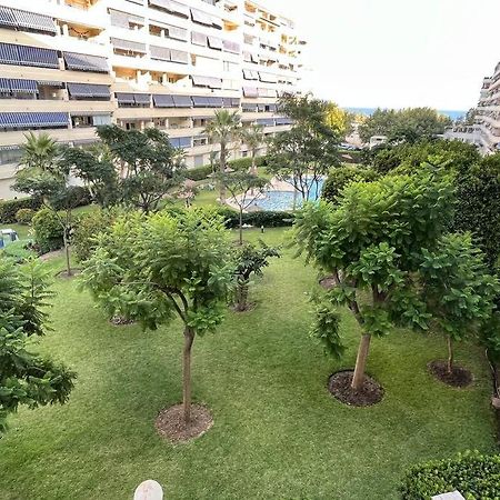 Marbella Piso En Casco Junto A Playa Piscina In Summer Season 外观 照片